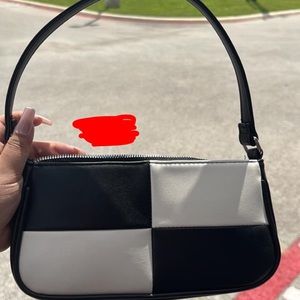 checkered shoulder bag